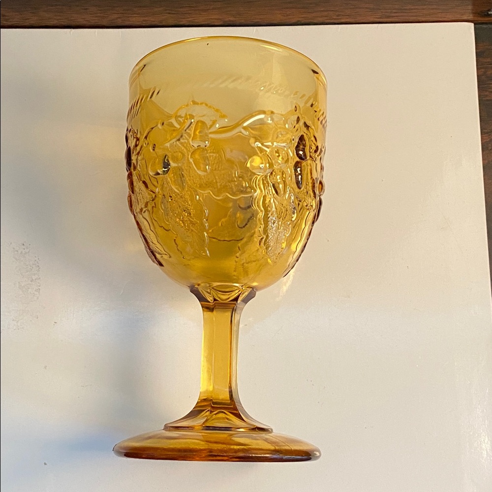 Madonna Inn Wild Rose Amber Glass Goblet